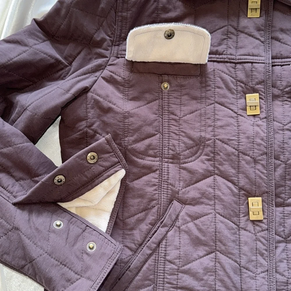 Chadwick’s Brown Barn Jacket Brown Quilted Soft Velour Fleece Lined Toggles Sz M - Picture 7 of 12